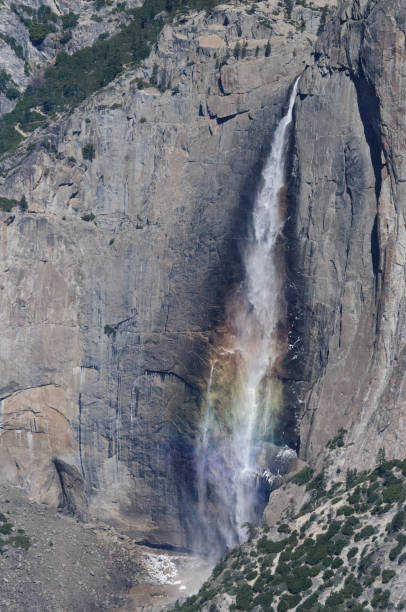 rainbow återspeglas i yosemite falls - valley view casino center bildbanksfoton och bilder