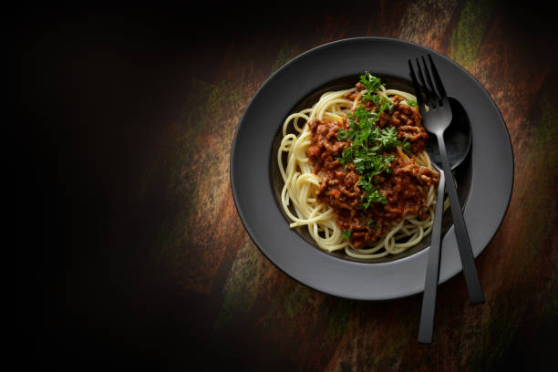 istock Italian Food: Spaghetti Bolognese Still Life 866547432
