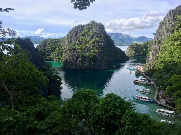 istock Kayangan Lake in Coron Town, Philippines 866556332