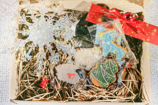 istock Gift Christmas still life with gingerbread 866582696