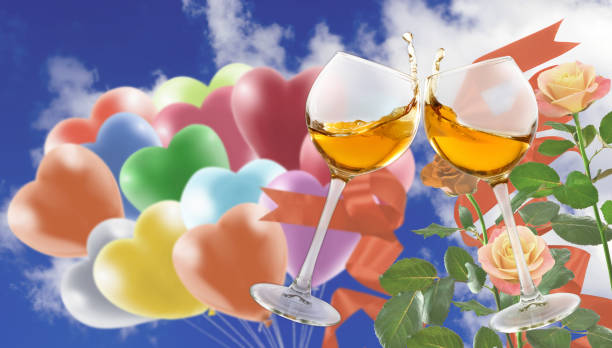 dos copas de vino festivos, flores, globos contra el cielo - brandy balloon fotografías e imágenes de stock