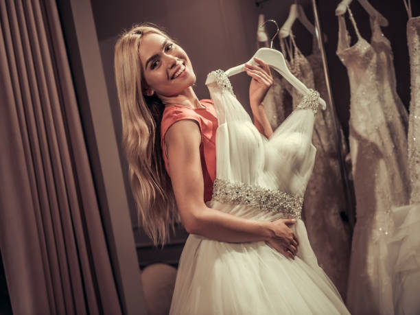 istock Attractive bride in wedding salon 866608838