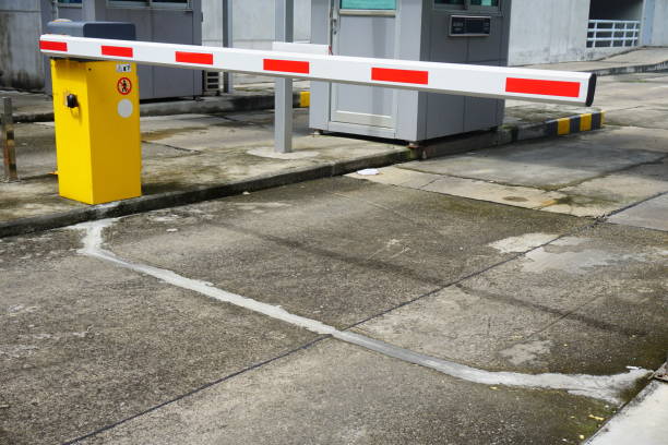 istock Entrance of the garage 866616472