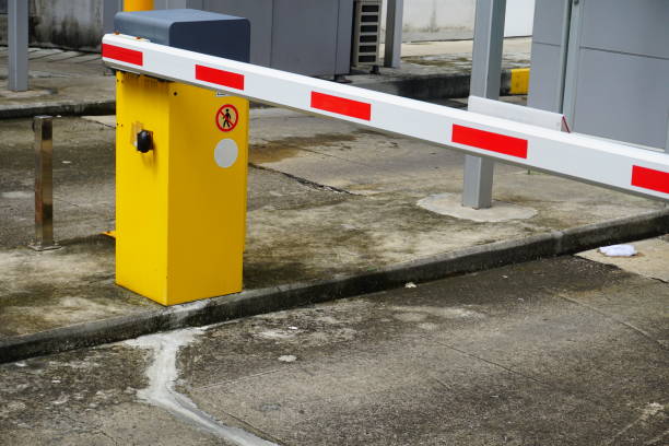 istock Entrance of the garage 866616586