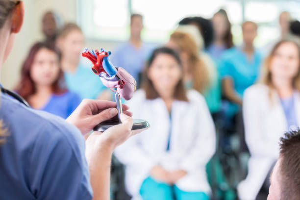 istock Female cardiologist lectures at a medical school 866617222
