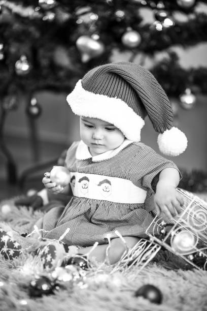 istock Baby at Christmas 866710712