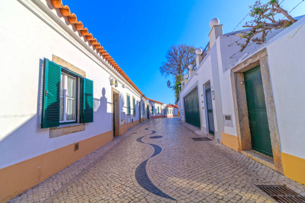 Cascais Typical view of Cascais Street in Portugal verão stock pictures, royalty-free photos & images