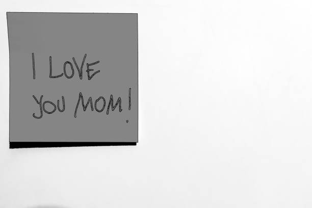 istock I love you mom! 866745646