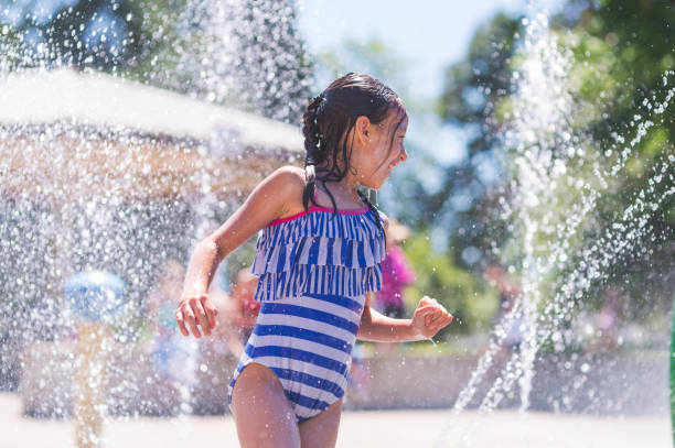 istock Summer afternoon at the splash pad 866793152