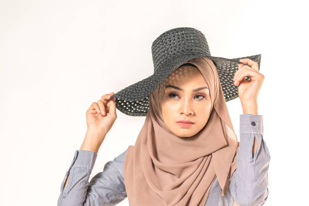 istock Muslimah pretty girl 866837088