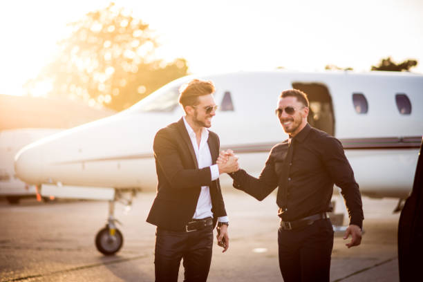 istock Men at the airport 866898488