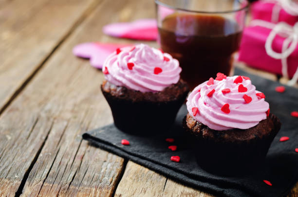 istock Chocolate chips chocolate cupcakes for Valentine's day 866900050