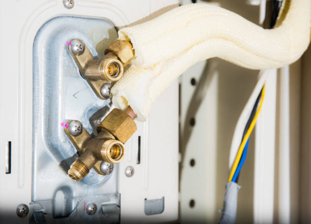 istock preparing to install new air conditioner 866902026