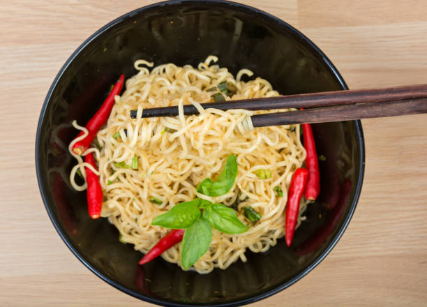 istock Hot and spicy lap instant noodle 866905322