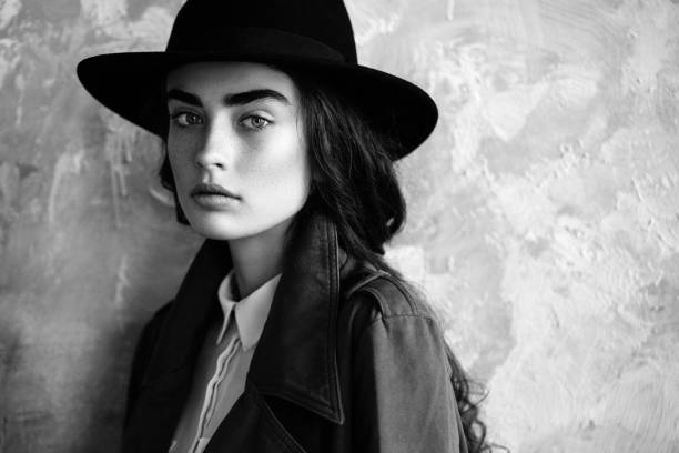 istock Beautiful woman 866959484