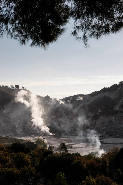 campi flegrei - fumarole foto e immagini stock