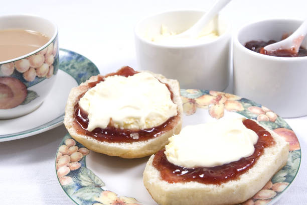 tradycyjna kornwalijska herbata kremowa - cornish cream tea zdjęcia i obrazy z banku zdjęć