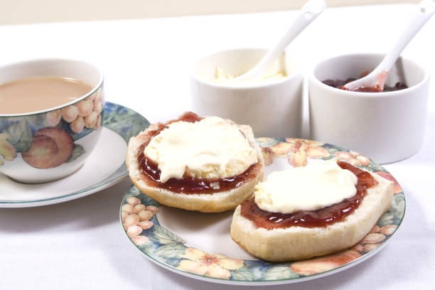 tradycyjna kornwalijska herbata kremowa - cornish cream tea zdjęcia i obrazy z banku zdjęć