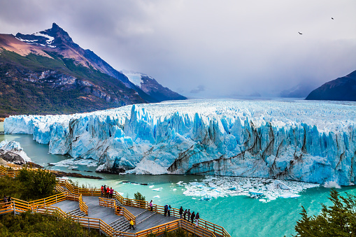 Glaciar Perito Moreno en la Patagonia photo