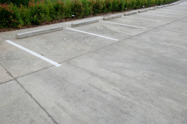 istock Car parking Lot at outdoor With White Marking 867183170