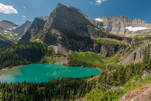 istock Grinnell Lake and the Angel Wing 867199452