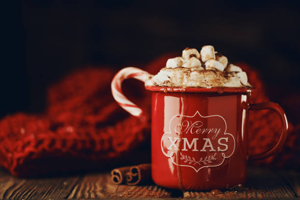 istock Sweet Christmas cacao in mug 867308632