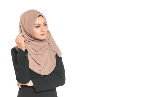 istock Veiled teenager 867341518