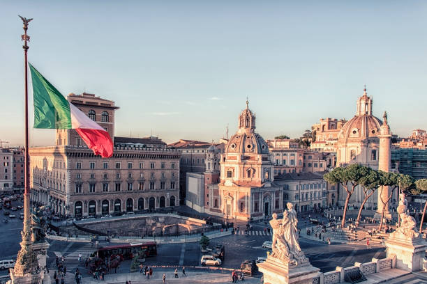 イタリアのローマの屋根 - travel monument church roof ストックフォトと画像