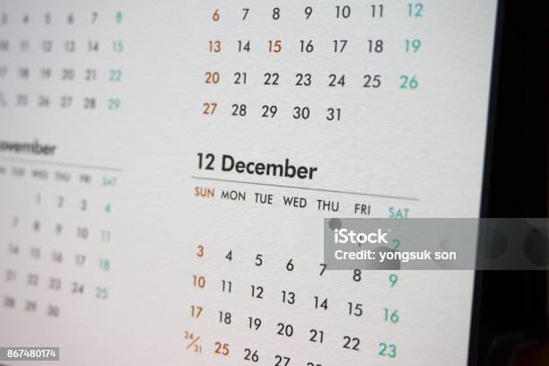 Calendario De Diciembre De 2017 Foto de stock y más banco de imágenes de 2017 - 2017, Abril, Acontecimiento