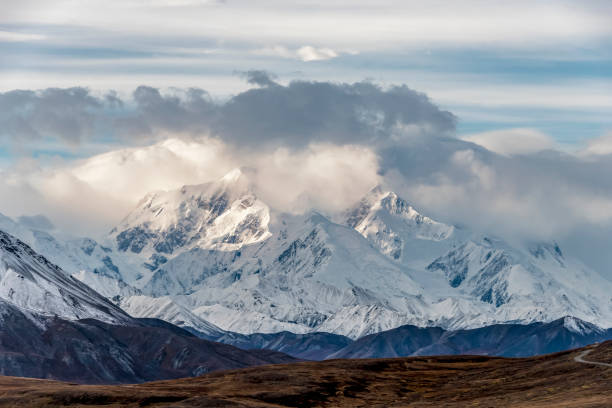 istock Mountains range in Denali National Park, Alaska 867487936