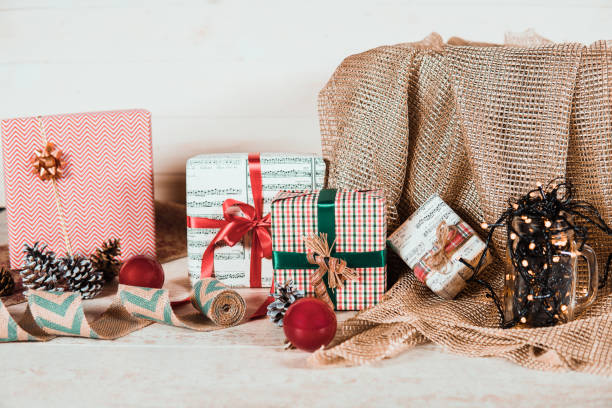 istock Christmas decoration with four presents, Christmas lights and decoration net 867499076