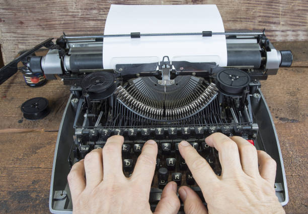 istock Old typewriter from seventies with paper and copy space. 867519680