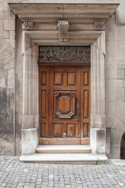 istock Old wooden door 867530820