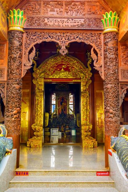 istock Wat Phra That, Doi Suthep, Chiang Mai, Popular historical temple in Thailand 867550890