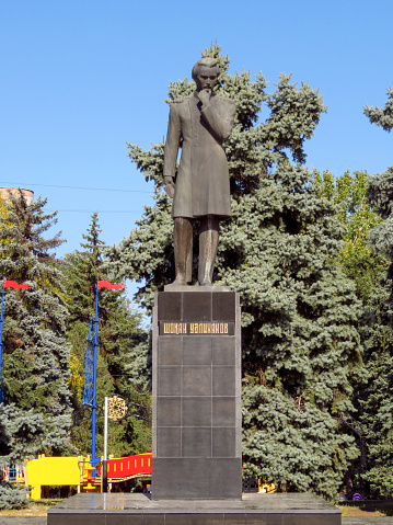 Almaty: Statue of kazakh writer Shokan Valikhanov