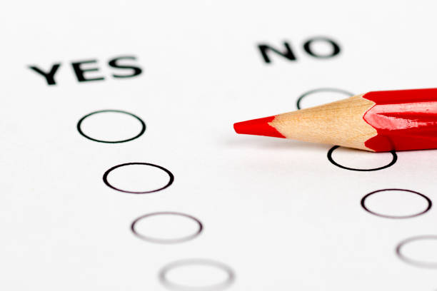 tak nie pusty kwestionariusz czerwony ołówek - questionnaire quality control checklist exam zdjęcia i obrazy z banku zdjęć