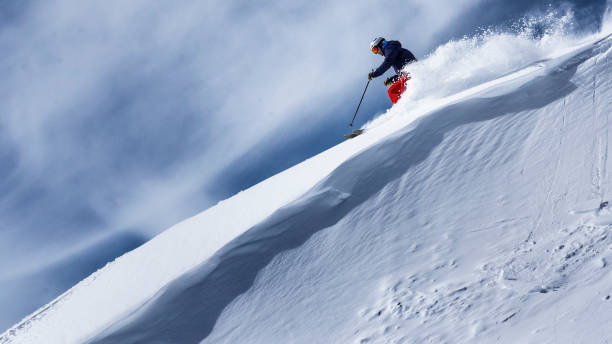 freeride de esquí - freeride fotografías e imágenes de stock