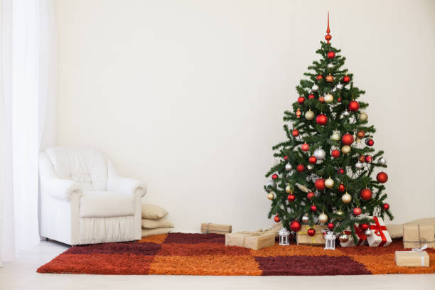 istock Christmas tree in the white room of the House for Christmas 867729708