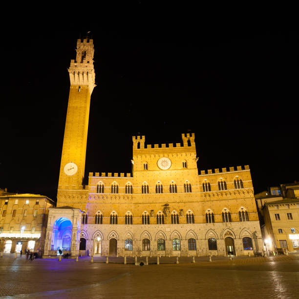istock Siena night view, Tuscany, Italy 867733062