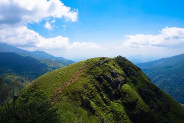 istock Little Adam's Peak Mountain in Sri Lanka 867733160