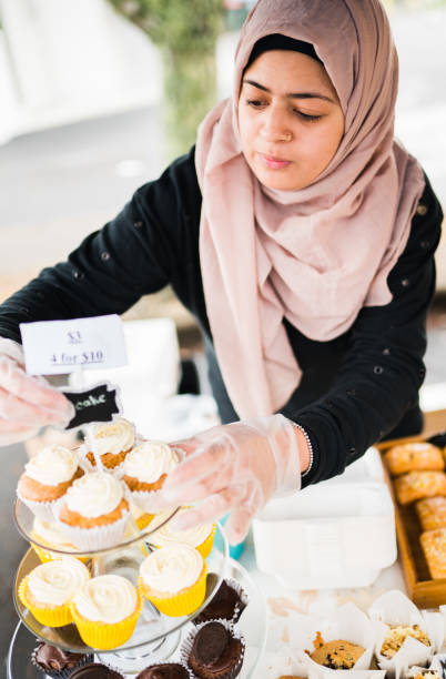 istock Setting the price tag for Muffins. 867751078