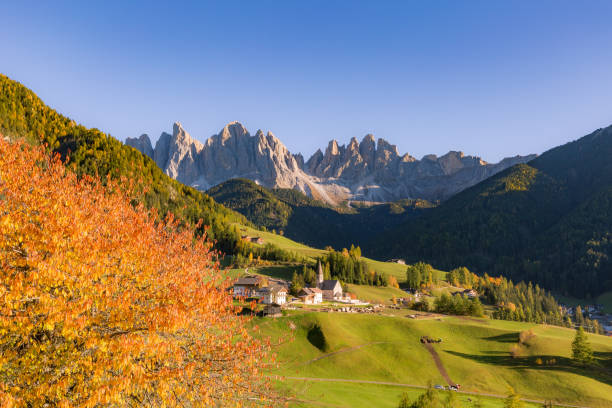 istock Autumn in the Italian Dolomites Alps 867792700