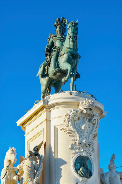 istock King Jose Statue Commerce Square Lisbon Portugal 867866046