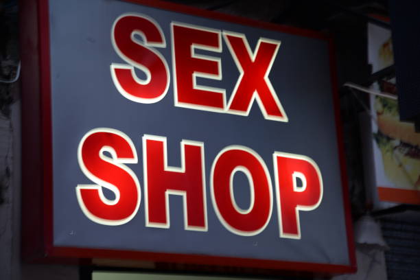istock Sex shop 867883940