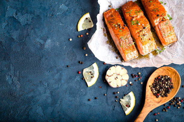 istock Delicious fried salmon fillet 867913192