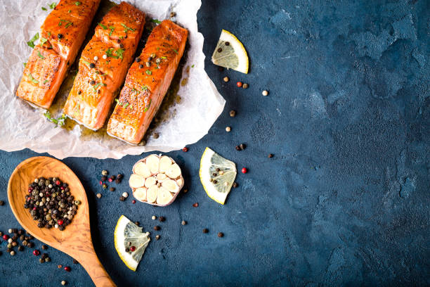 istock Delicious fried salmon fillet 867913198