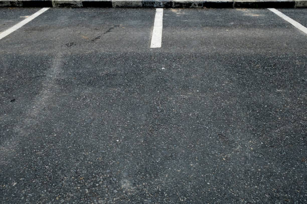 istock Car parking Lot at outdoor With White Marking 867929518