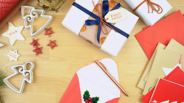 istock Wrapping Christmas Gifts 867936818