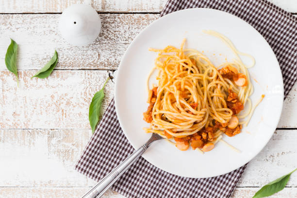 istock delicious homemade spaghetti 867966268