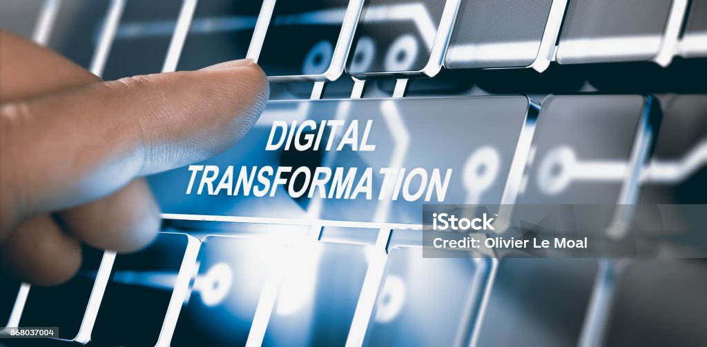 Digitalizzazione, concetto di trasformazione digitale - Foto stock royalty-free di Immagine generata al computer